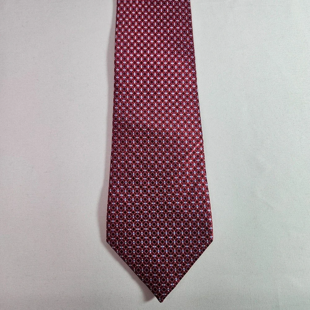 Perry Ellis Portfolio 100% Silk Tie‎ Geometric Red 3.5